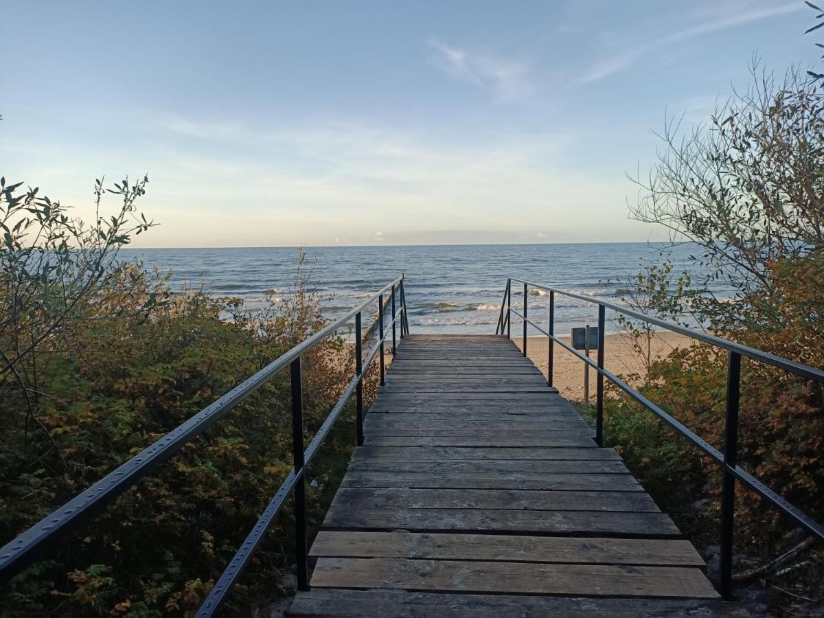Spokojny Brzeg Kolobrzeg Bagian luar foto
